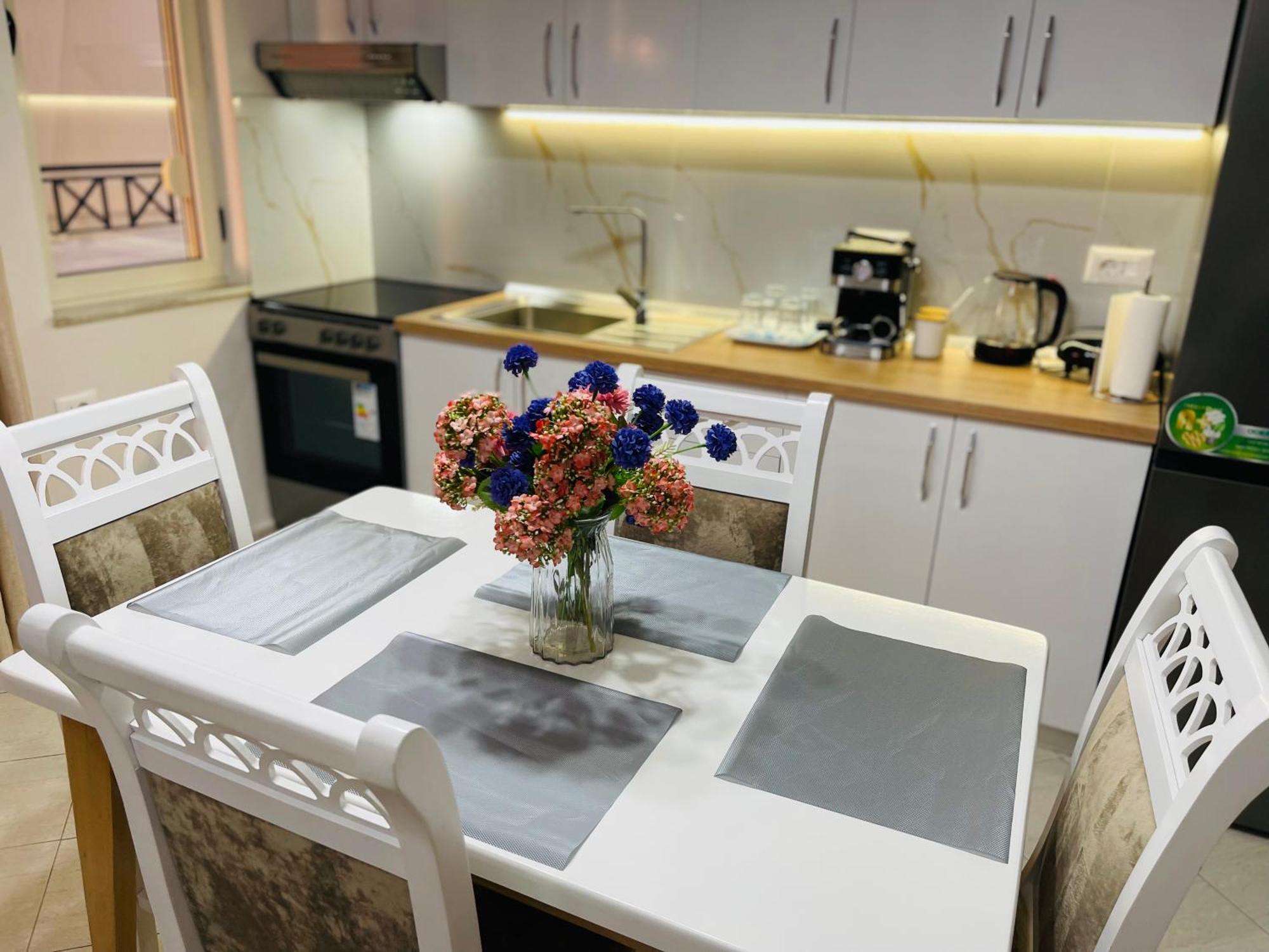 Apartment Albis 1 *